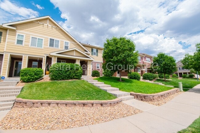 Building Photo - 17273 E Wyoming Pl