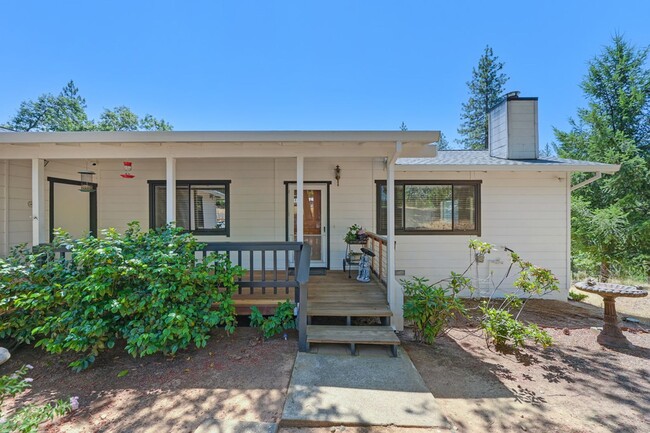 Building Photo - 3-Bedroom Home on a Foresthill Cul-de-Sac
