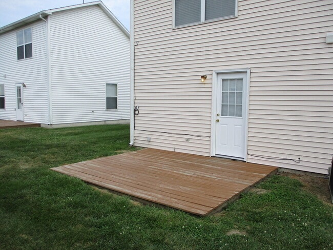 Building Photo - 2412 Calder Ct