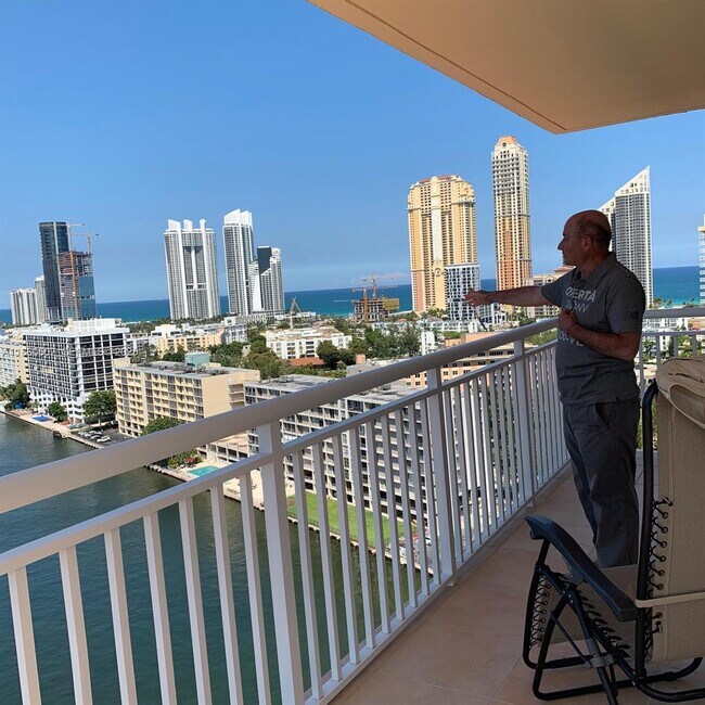 Building Photo - 251 174th St