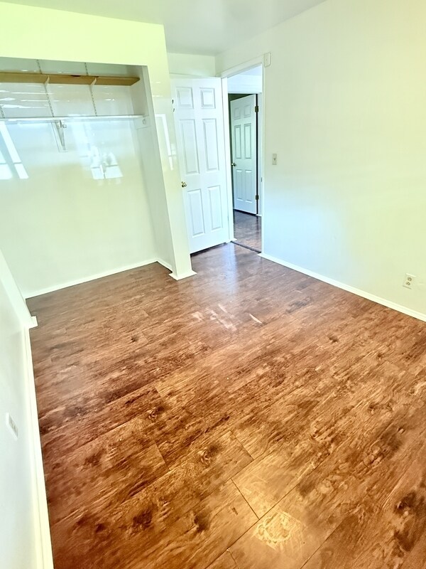 Building Photo - 4191 S Bluejay St