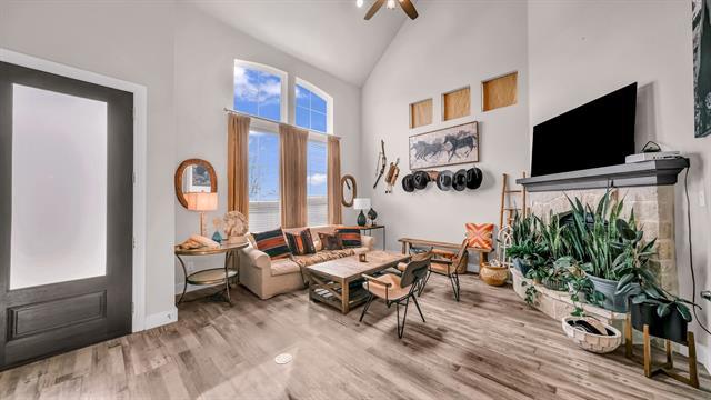 Building Photo - 2357 Longspur Dr