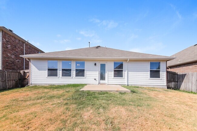 Building Photo - 2031 Brook Meadow Dr