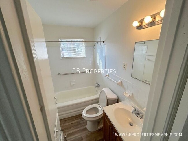 Building Photo - 5423 Bannock St