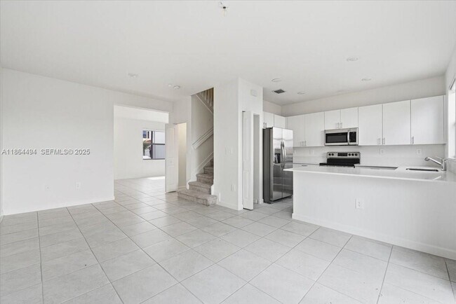 Building Photo - 11779 SW 247th Ter