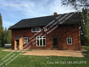 Building Photo - 101 Schubert Rd