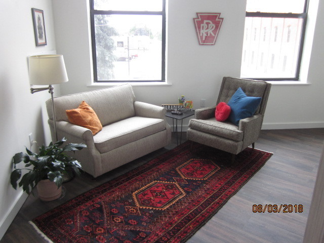 Living area - 818 12th St