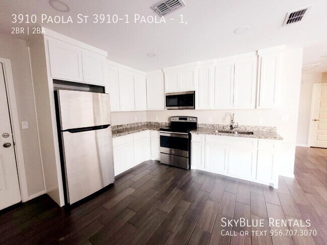 Building Photo - 3910 Paola St
