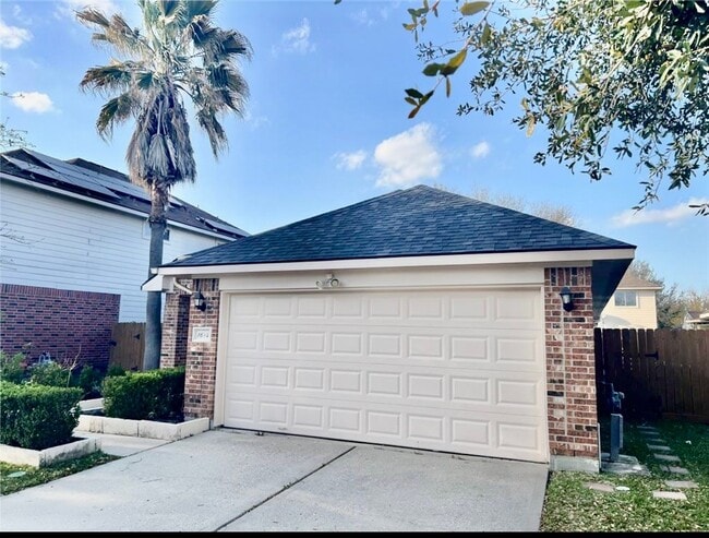 Building Photo - 1614 York Creek Dr