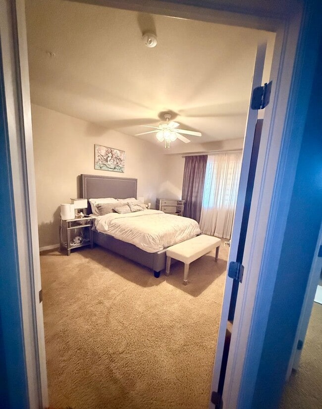 Building Photo - Beautifully Maintained 2BR Townhome in Prime Broomfield Location