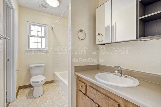 Building Photo - 12631 Fairfax St