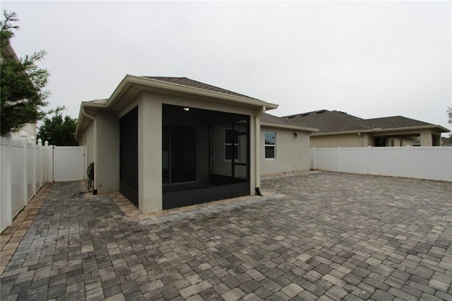 Building Photo - 2380 Sanderling St