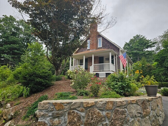 Primary Photo - 14 Morton Park Rd