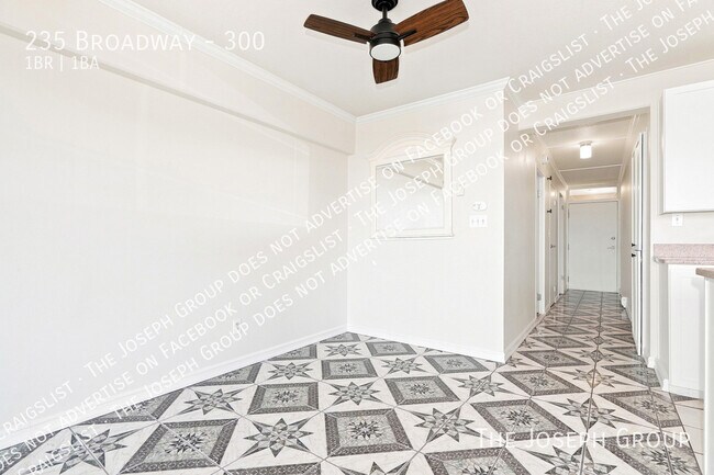 Building Photo - 235 Broadway-300