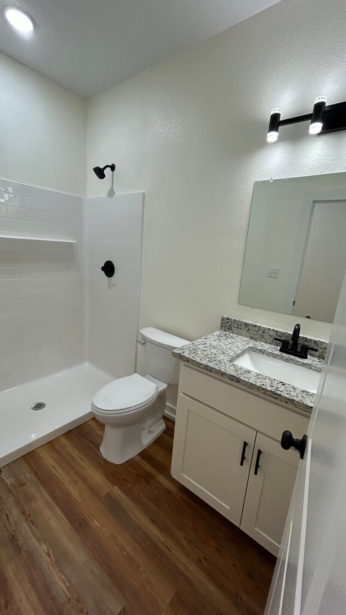 Building Photo - 7201 Texas Rd