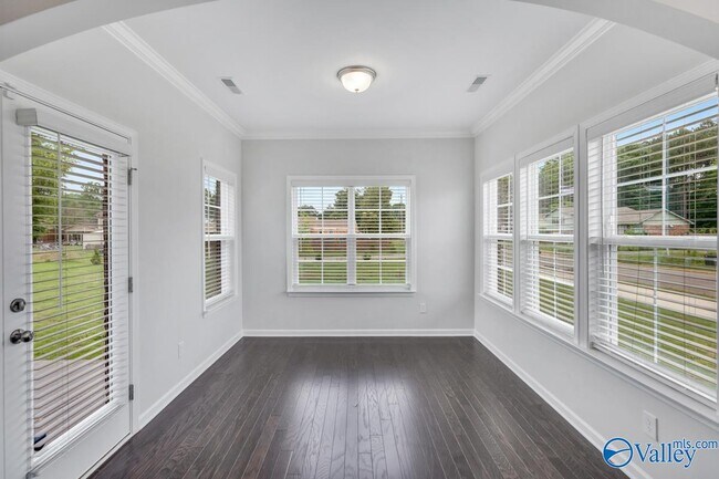 Building Photo - 8023 Bellows Br SW