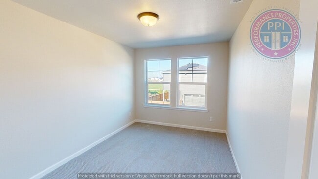 Building Photo - Newer Home in Sought After Reed's Crossing...