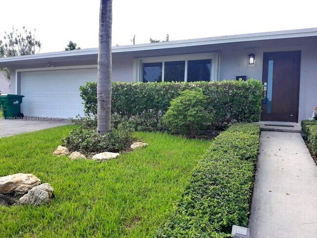 Building Photo - 9355 SW 181st St