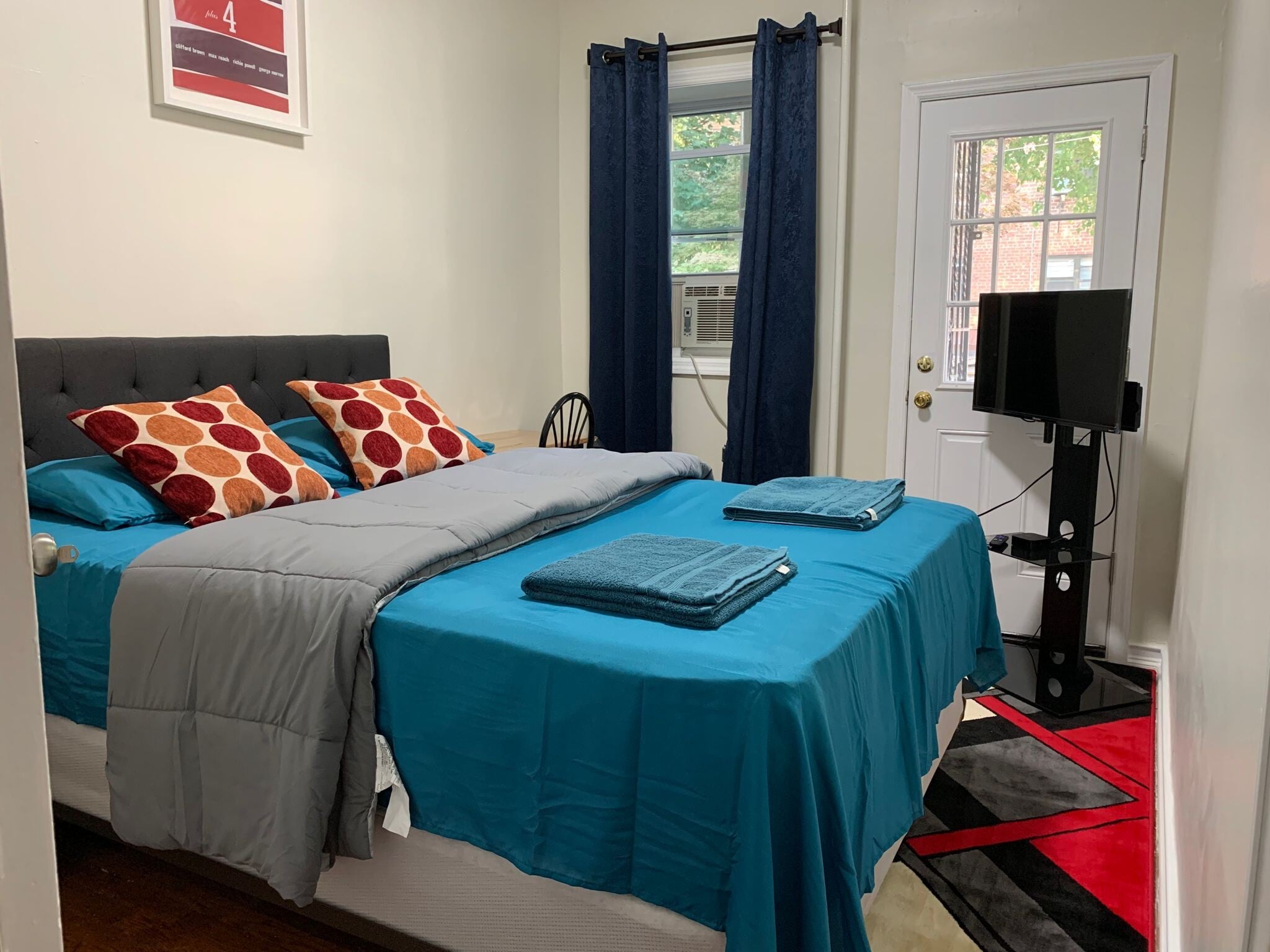 Building Photo - 4727 39th Pl