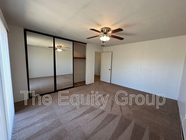 Building Photo - 2036 N Jacob Ct