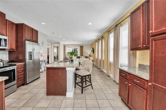 Building Photo - 801 Lasso Dr