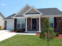 Building Photo - 212 Bobwhite Dr