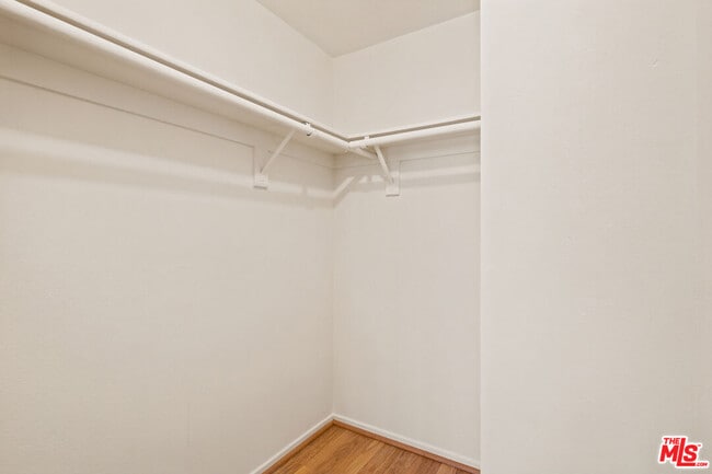 Building Photo - 13322 Maxella Ave