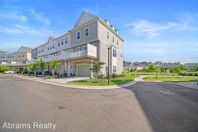 Building Photo - 3 br, 2.5 bath House - 4164 Beckenham Blvd
