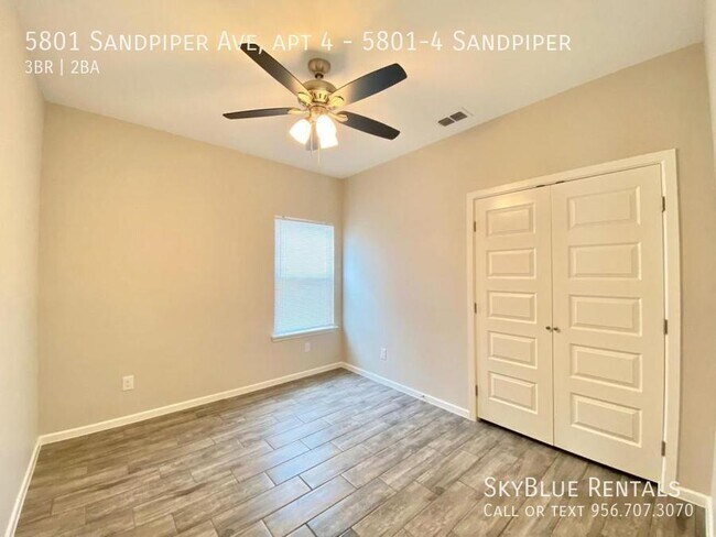 Building Photo - 5801 Sandpiper Ave