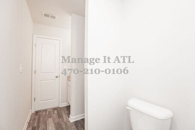 Building Photo - 4 Bedroom house located in Jefferson, GA!