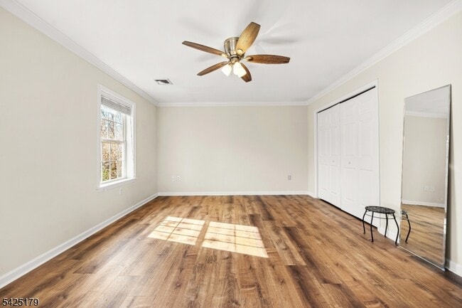 Building Photo - 112 Peapack Rd