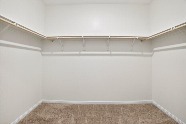 Building Photo - 14413 Shooter McGavin Dr