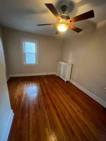 Bedroom (back) - 802 Gaskill Ave
