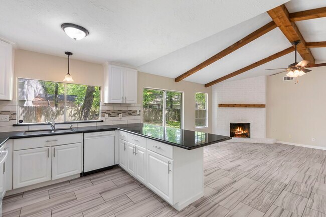 Building Photo - 12106 Gray Oak Pl