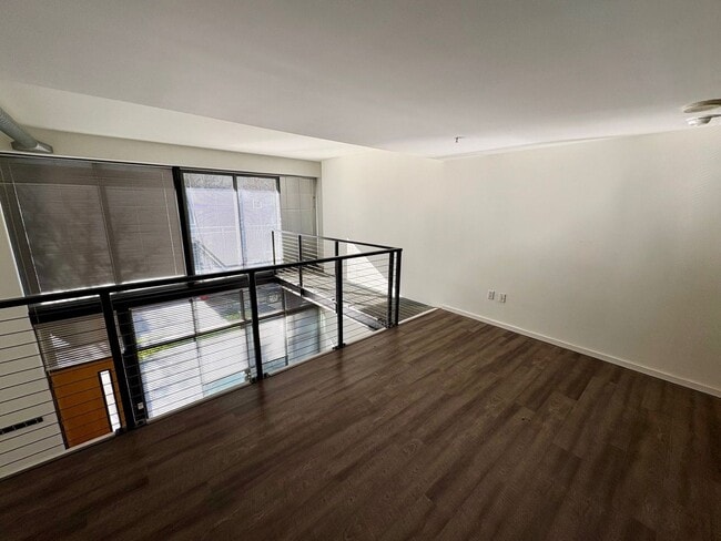 Building Photo - The Parc Condominiums ~ Belltown