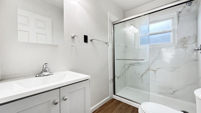 Building Photo - Cozy Studio with Fantastic Landscaping in ...