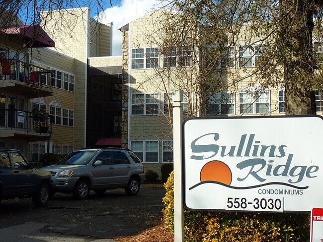 Primary Photo - 2749 Sullins St
