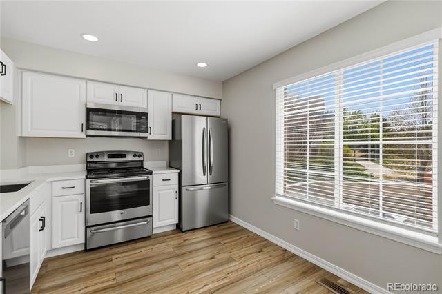 Building Photo - 9567 Deer Horn Ct