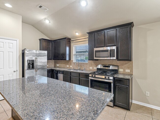 Building Photo - 20622 Sage Rain Ct