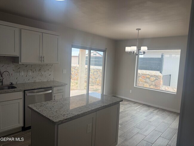 Building Photo - 12528 Polo Norte Dr