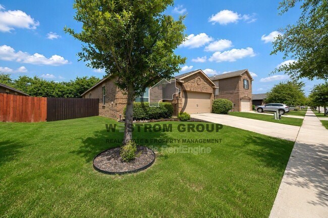 Building Photo - 12645 Forest Lawn Rd