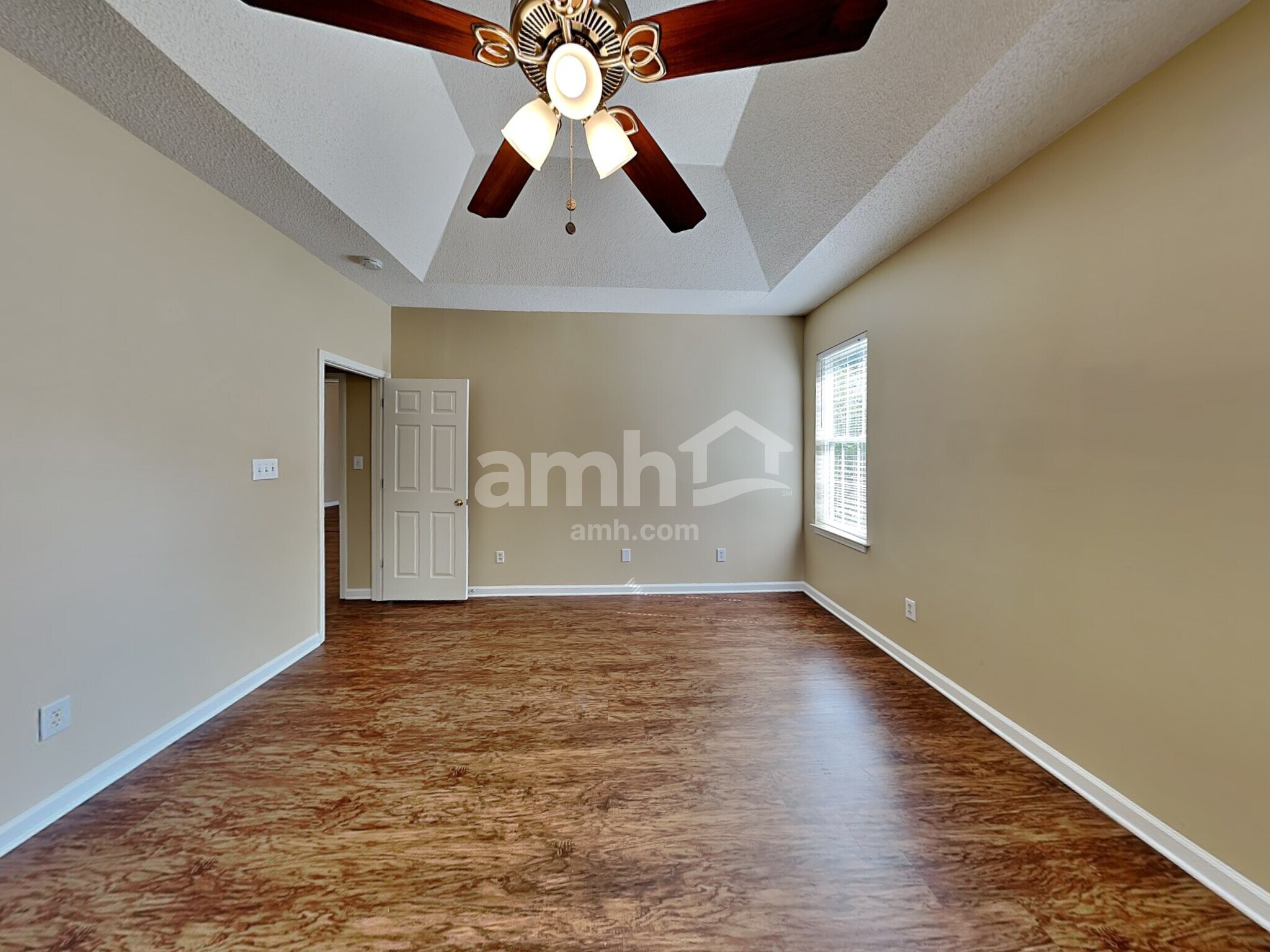 Building Photo - 6604 Conifer Cir