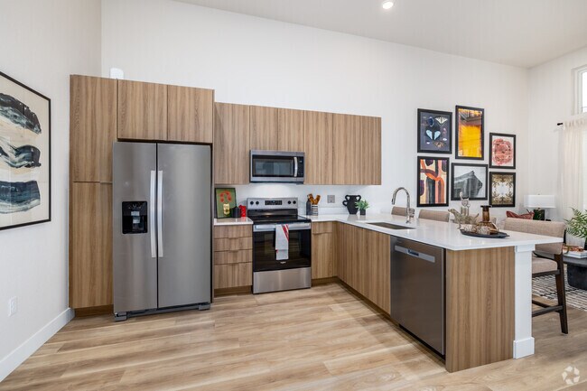 Interior Photo - The Col