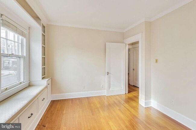 Building Photo - 4509 Highland Ave