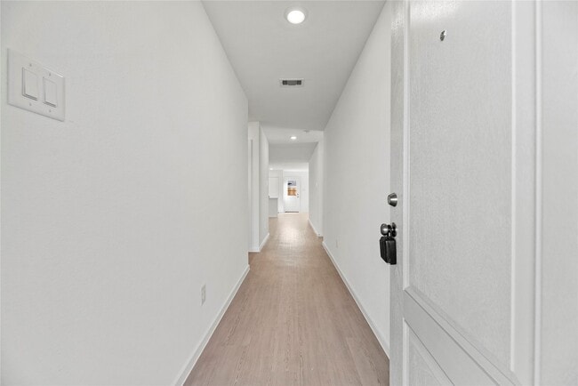 Building Photo - 16222 Rustic Prairie Dr