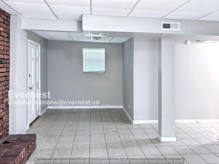 Building Photo - 2902 Tall Tree Ln