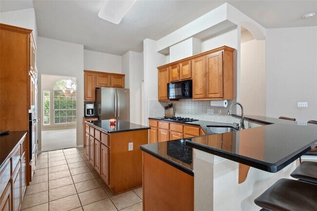 Building Photo - 207 Chesapeake Bay Ln S