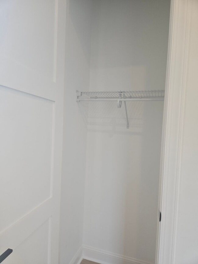 Building Photo - $1600 per bedroom. Brand new and waiting f...