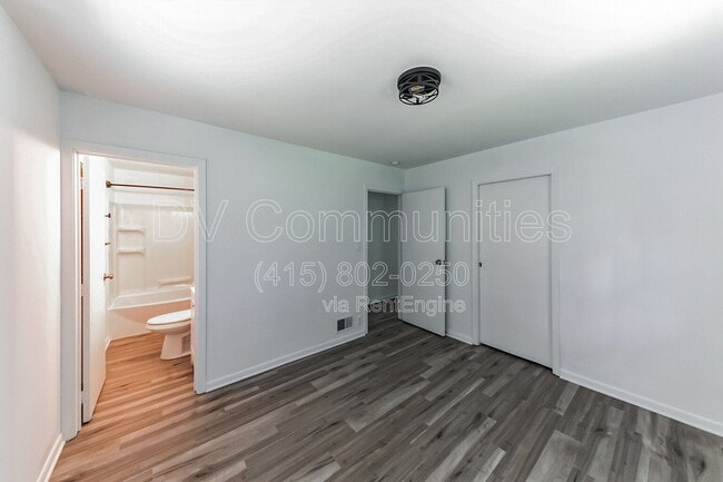 Building Photo - 2964 Werkridge Dr