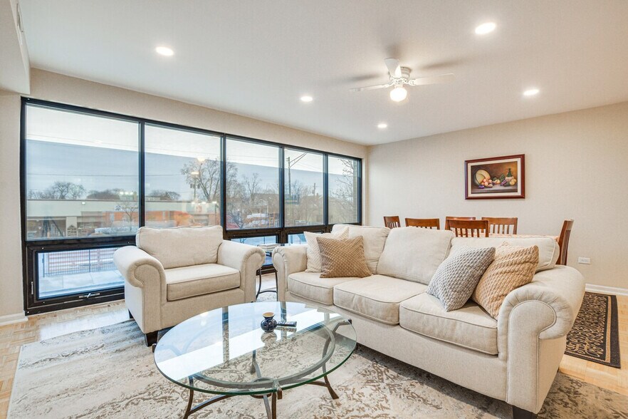 Primary Photo - 4319 N Central Ave